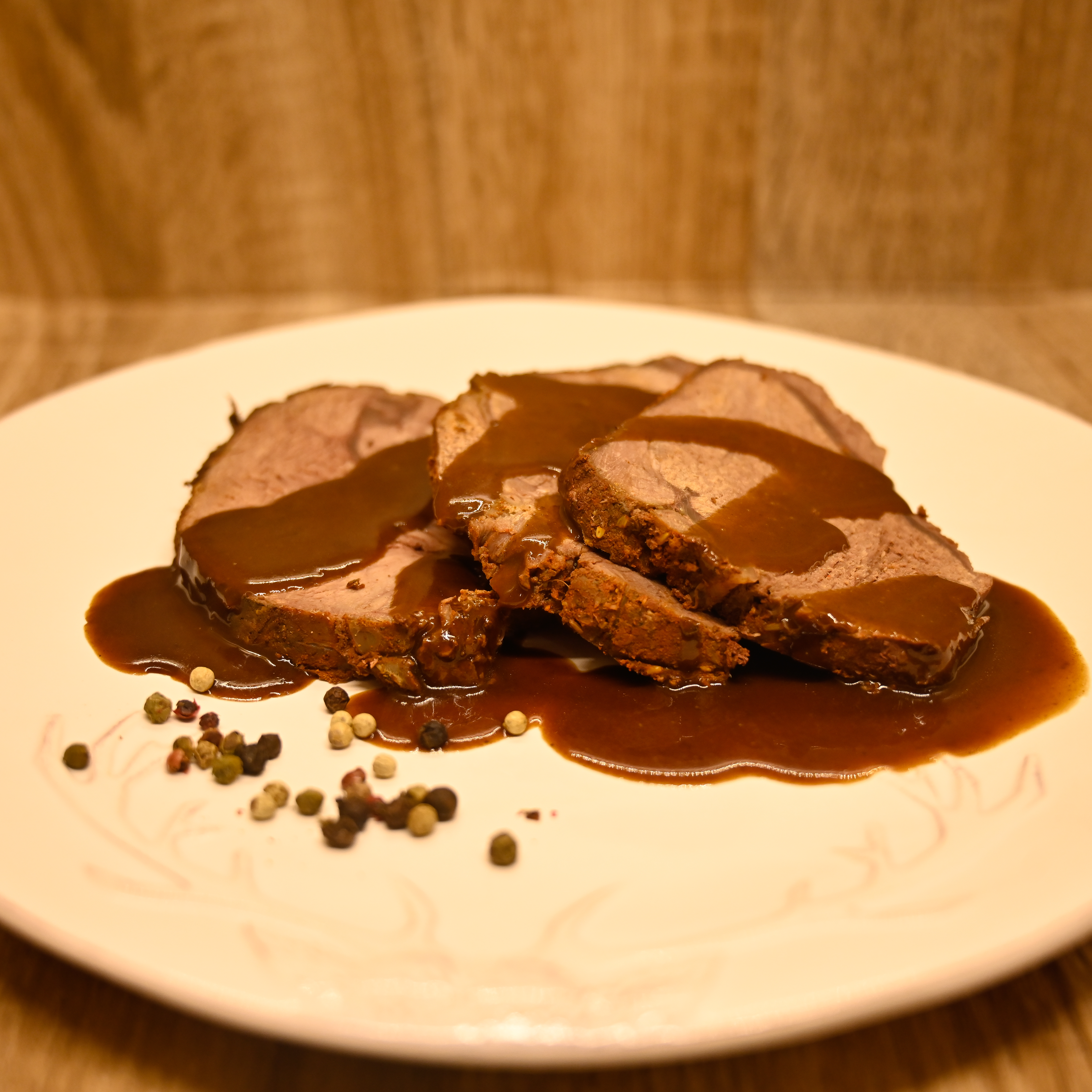 Hirschbraten in Spätburgundersoße | Beutel