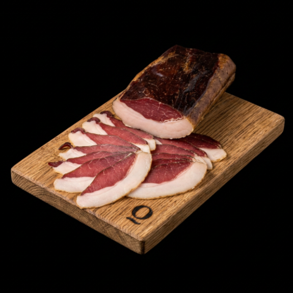 Schwarzes Gold – Geräucherter Schinken aus dem Wildschweinrücken